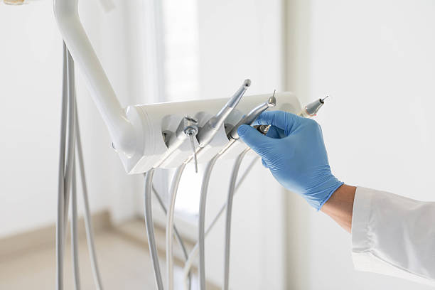 24/7 Emergency Tooth Extraction experts in Lake Los Angeles, CA